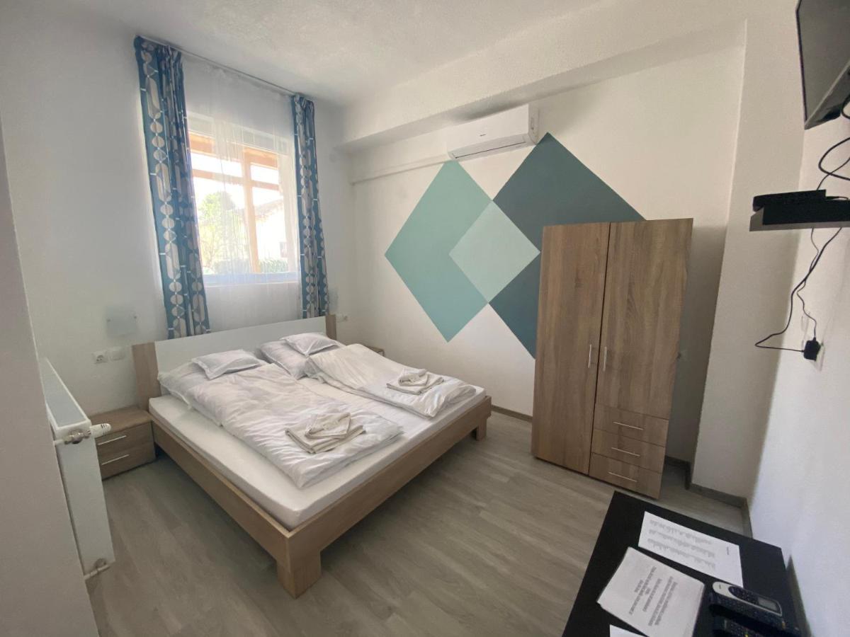 Hotel Almasy Vendeghaz Torokszentmiklos Exteriér fotografie